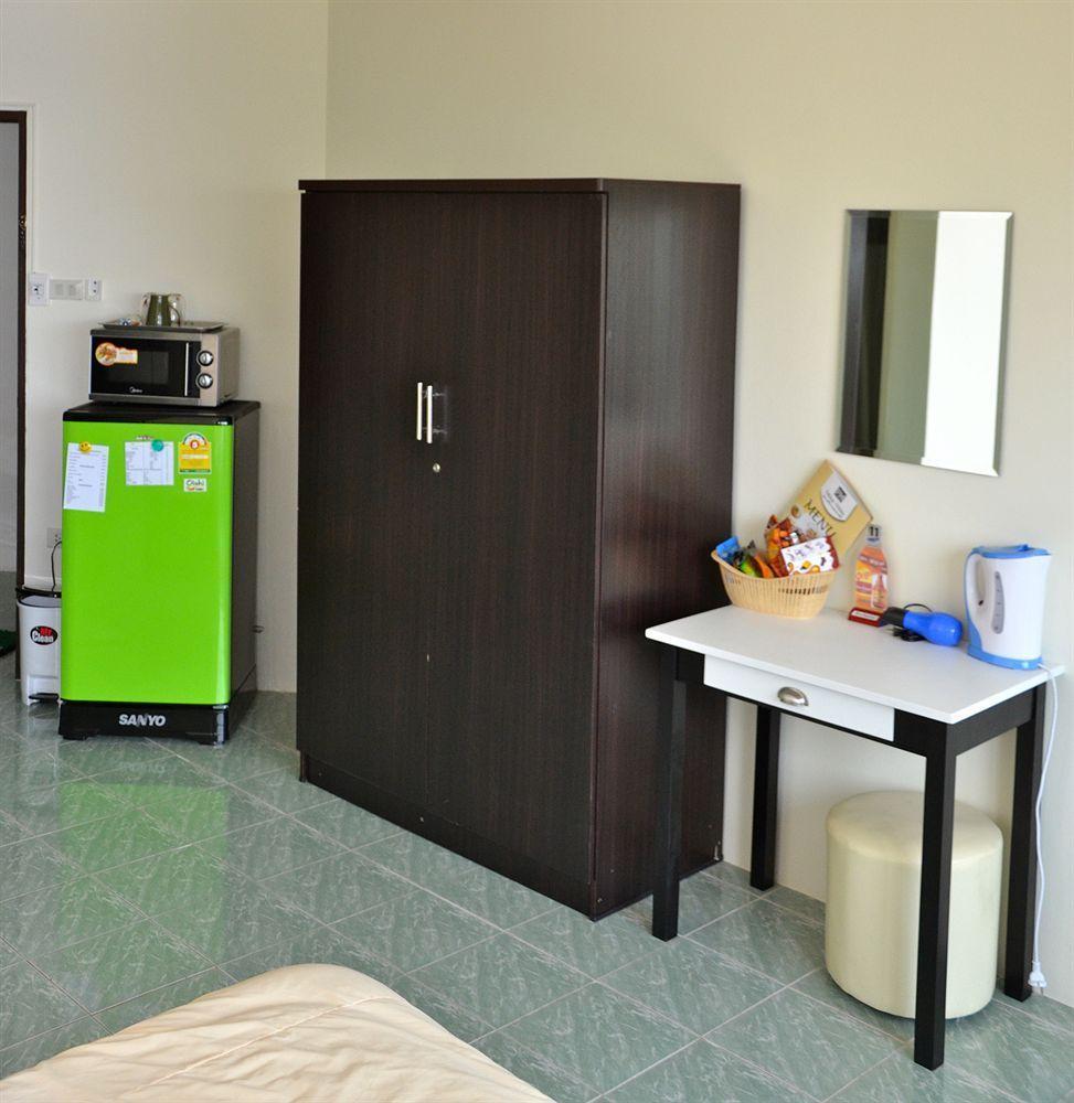 Pattaya Holiday Lodge