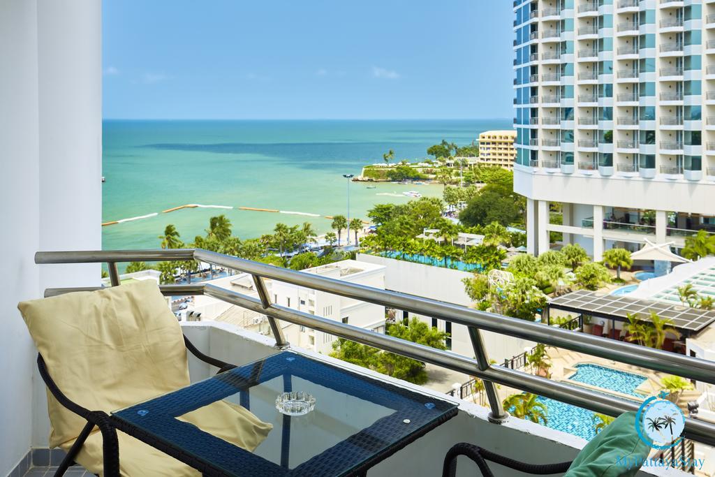 Markland Beachfront By Fantasea Beach Pattaya