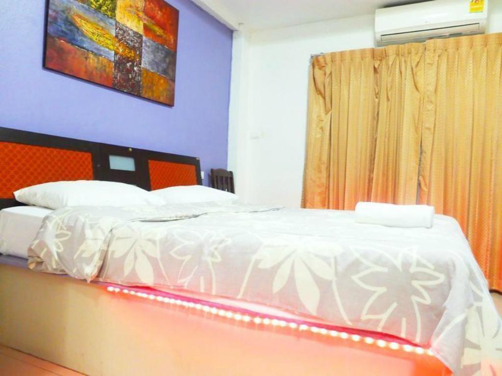 Guest house Piza 24 Pattaya