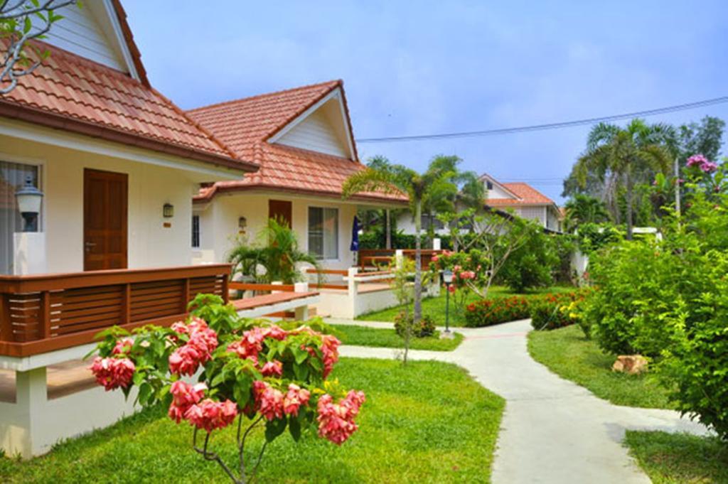 Casuarina Jomtien Hotel