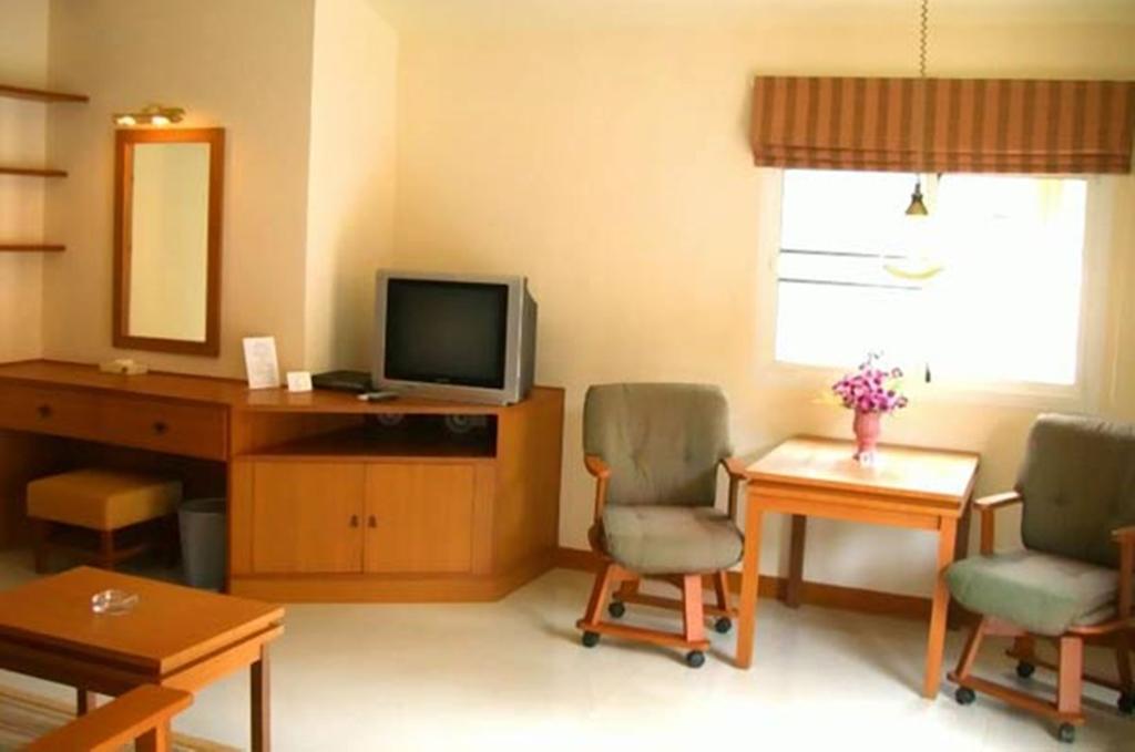 Hotel Casuarina Jomtien Hotel 3*