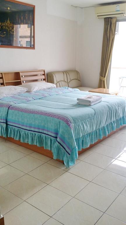Aparthotel Malee Bar 2*