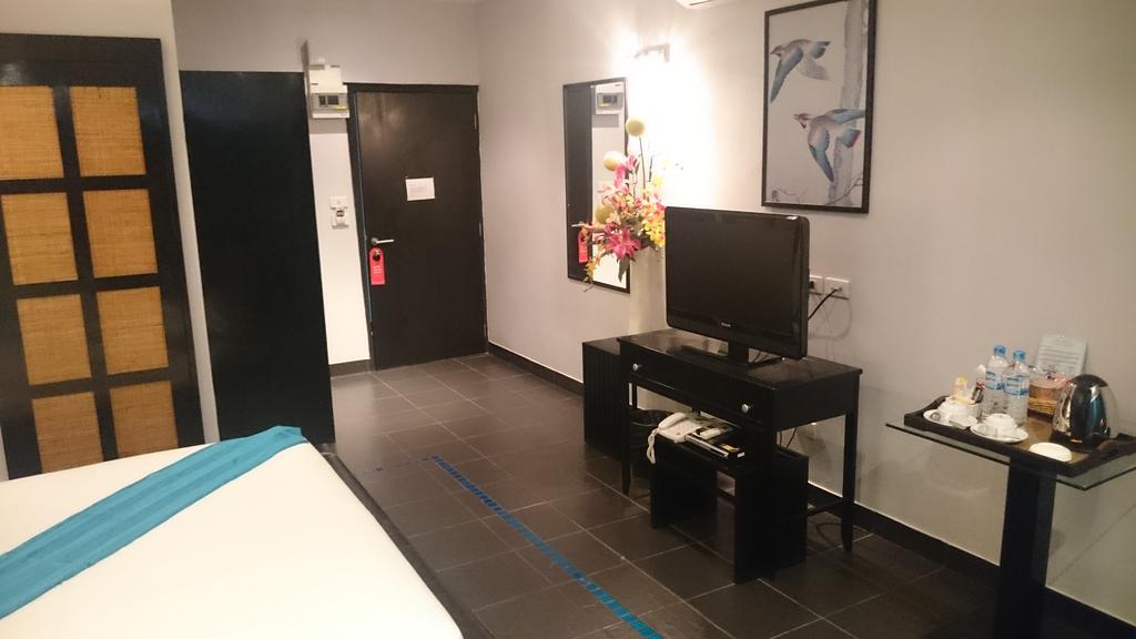 Hotel The Venue - Sha Extra