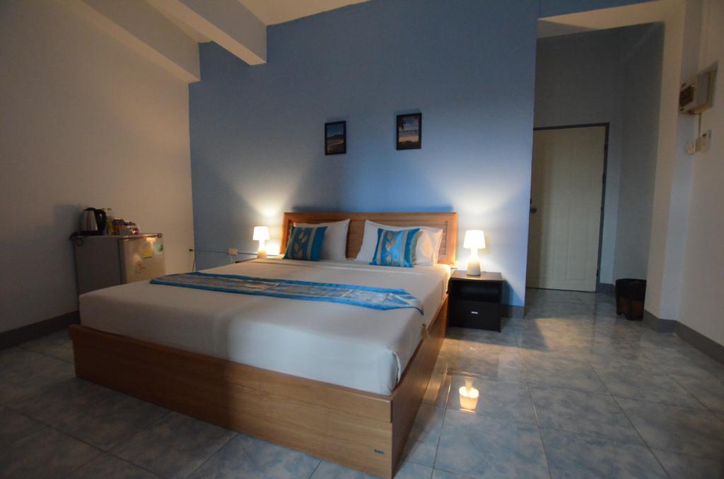 Rumah tetamu Bua Khao Paradise 3*