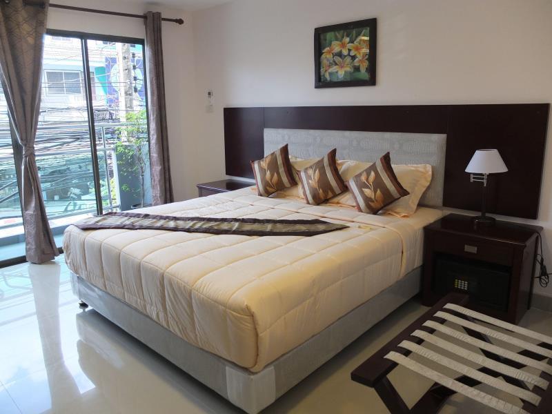 Hotel Chaplin 3*