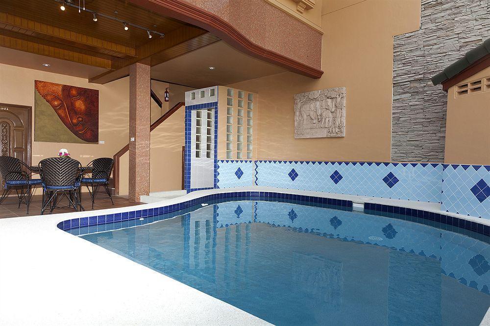 Garden Boutique Inn 3*