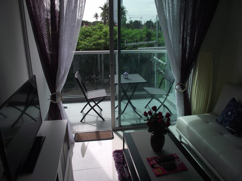 Club Royal Wongamat Unit 1401 Apartment