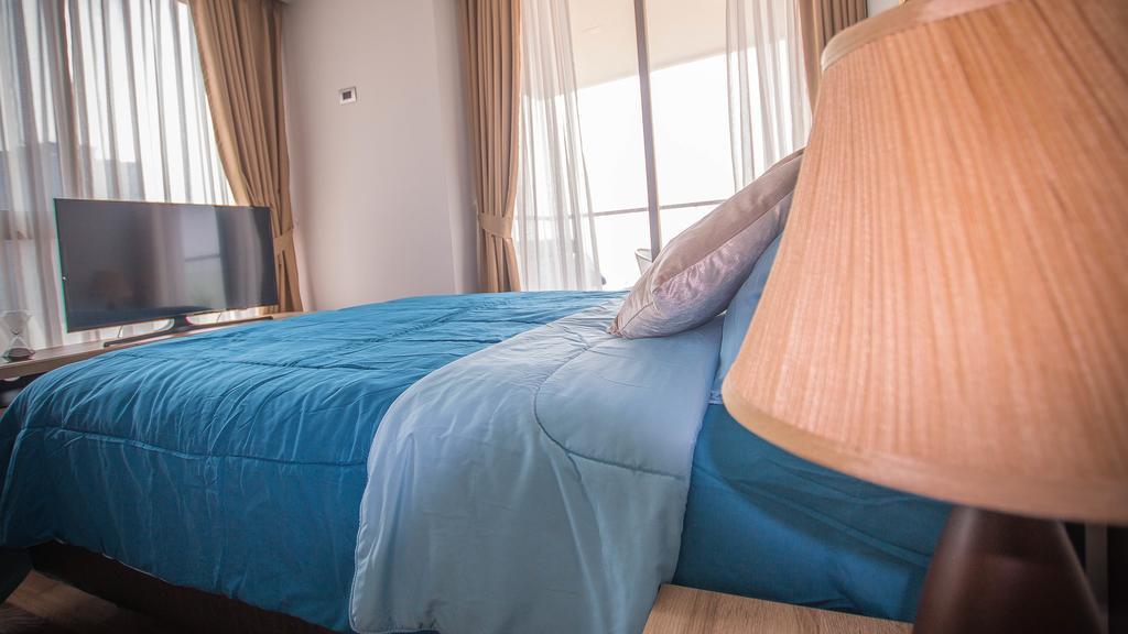 อพาร์ทเม้น Luxury Seaview The Peak Towers 200m To *