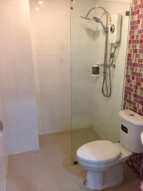 Shanghai Monna Bar 4*