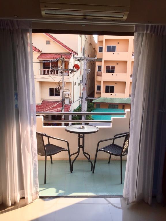 Shanghai Monna Bar 4*