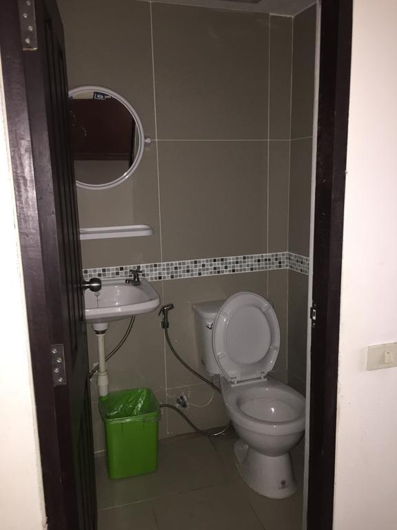 Shanghai Monna Bar Pattaya