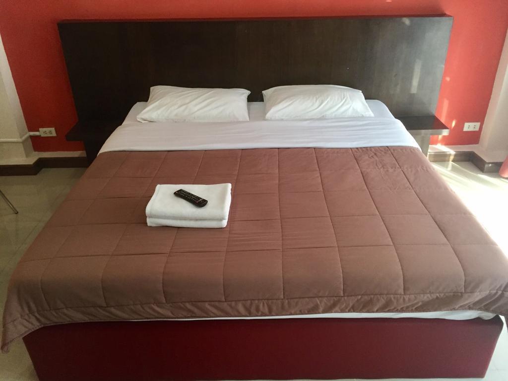 Shanghai Monna Bar 4*