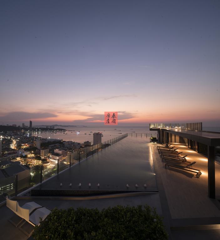 Base By Alex Apartment