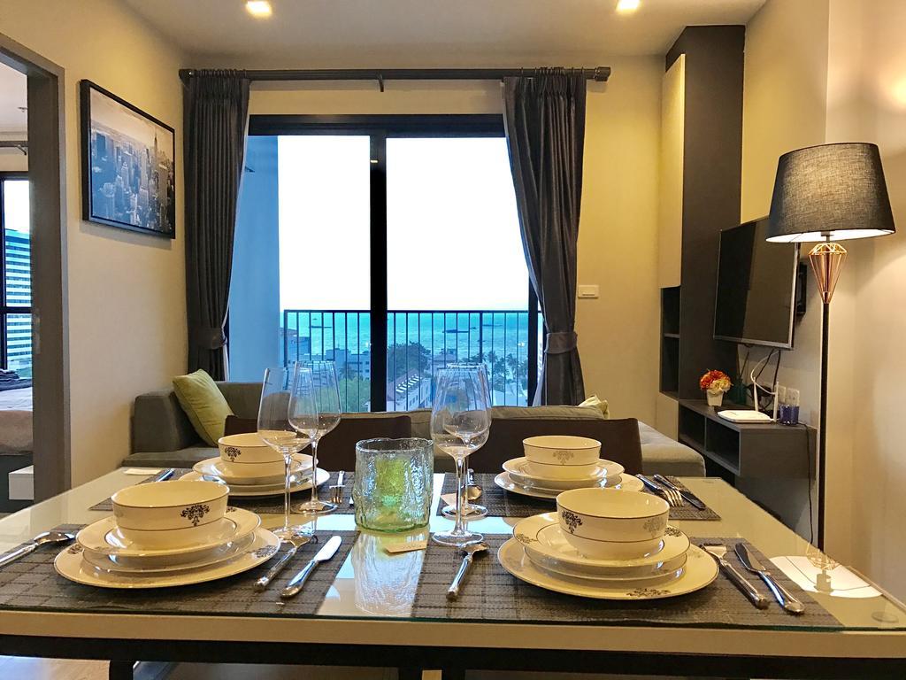 Base By Alex Apartment Pattaya