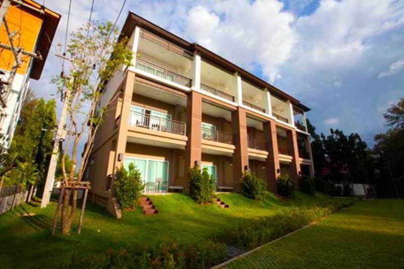Hotel Casuarina Jomtien Hotel 3*