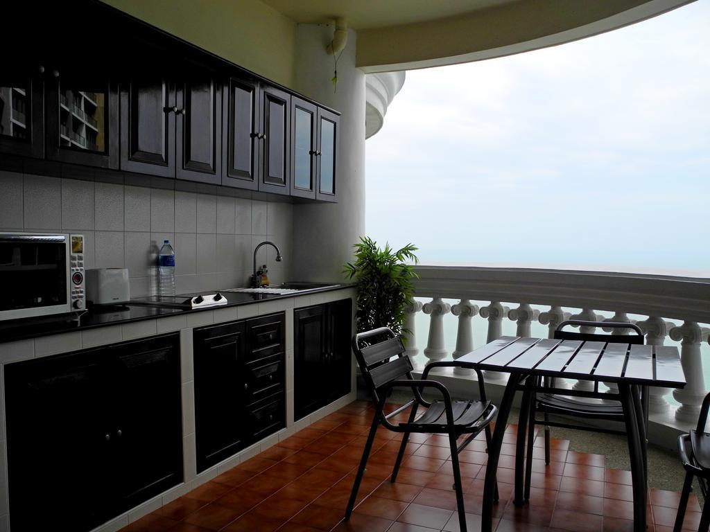 Sky Orchid Beachfront Apartamento *