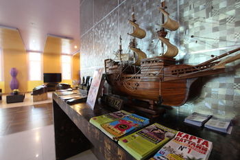 Hotel Sabai Sabana 4*