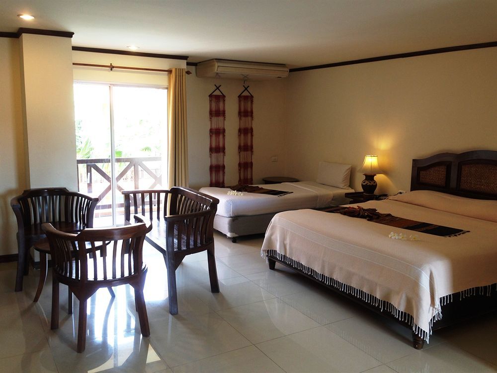 Phuphaya Hotel