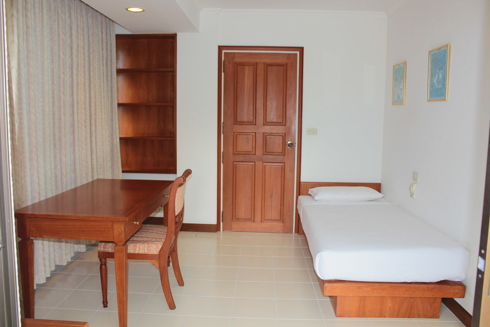 Aparthotel The Monaco Pattaya