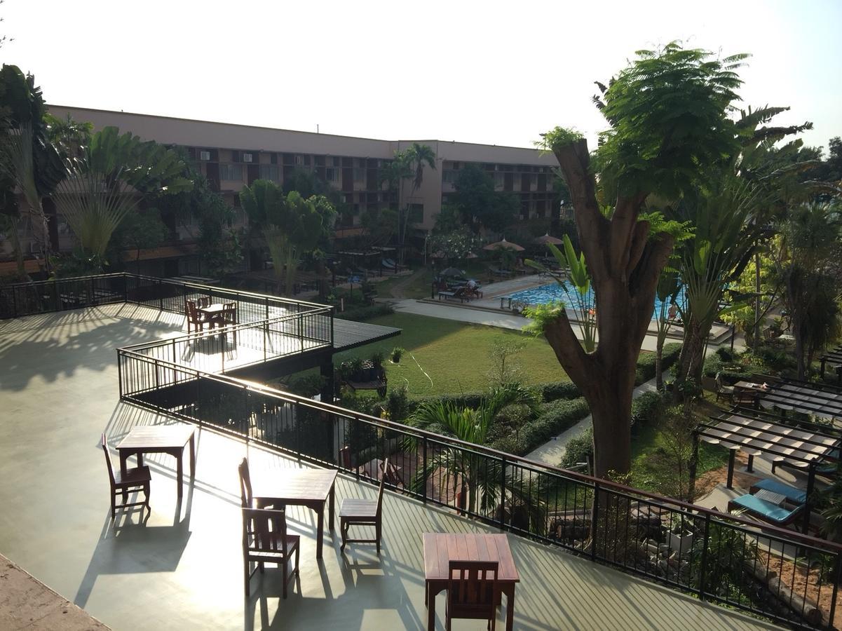Basaya & 3* Pattaya