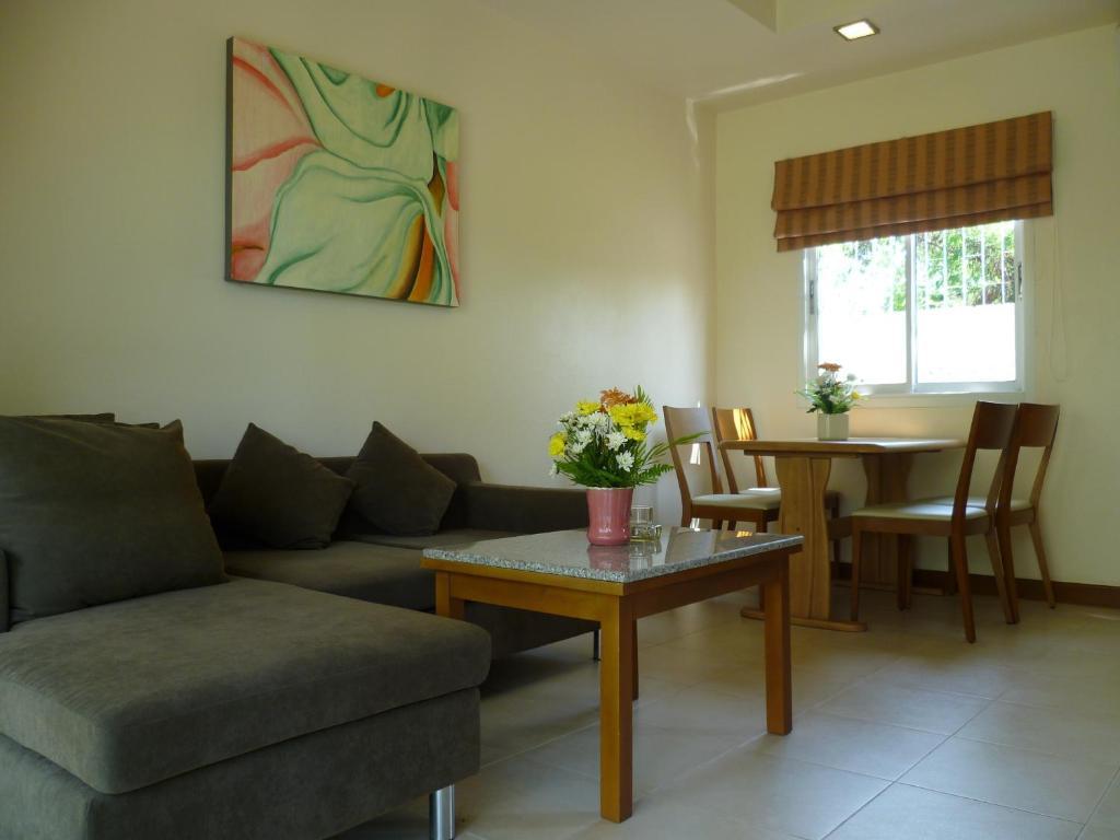 Casuarina Jomtien Hotel 3*