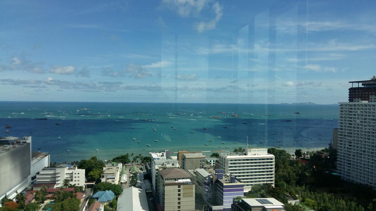 Apartment The Base By Nkl Pattaya