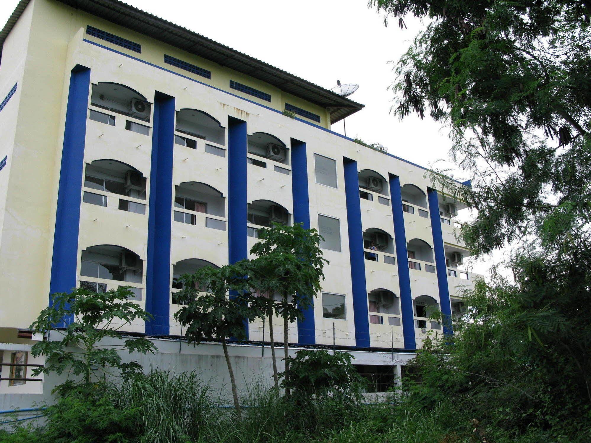 Paramita Apartment Pattaya