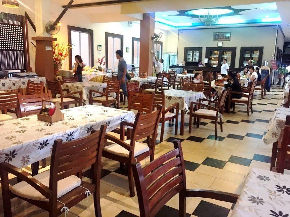 Phuphaya Hotel Pattaya