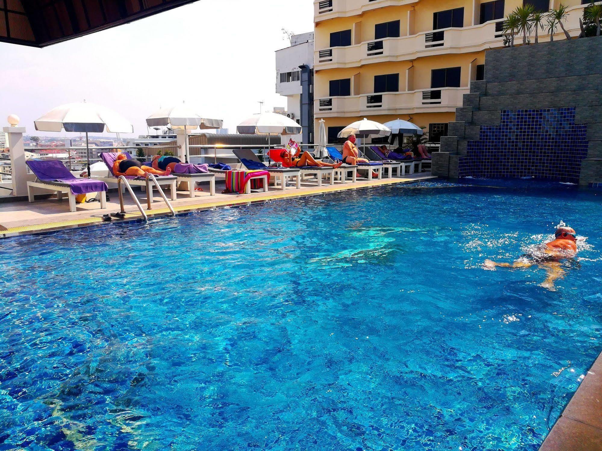 Flipper House - Sha Extra Pattaya