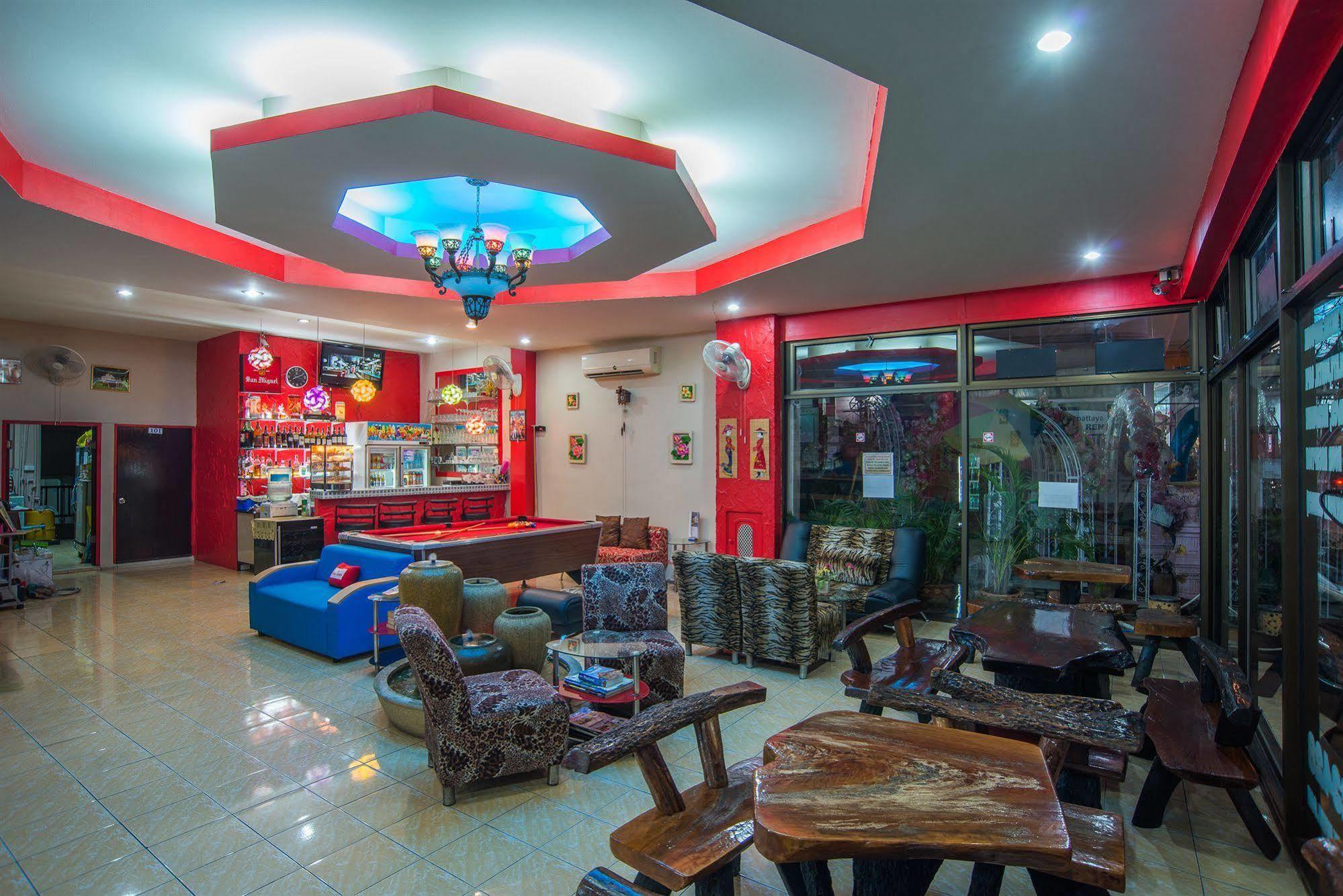 Pattaya Holiday Lodge Apartment
