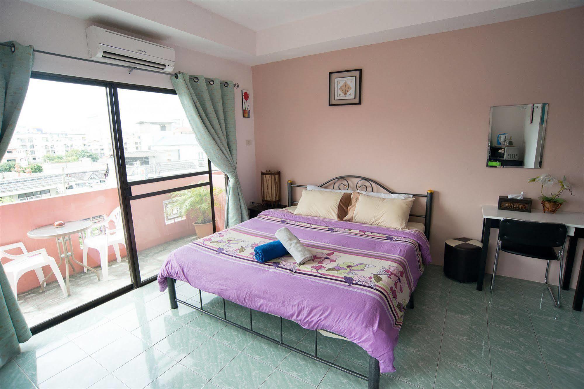 Apartment Pattaya Holiday Lodge *