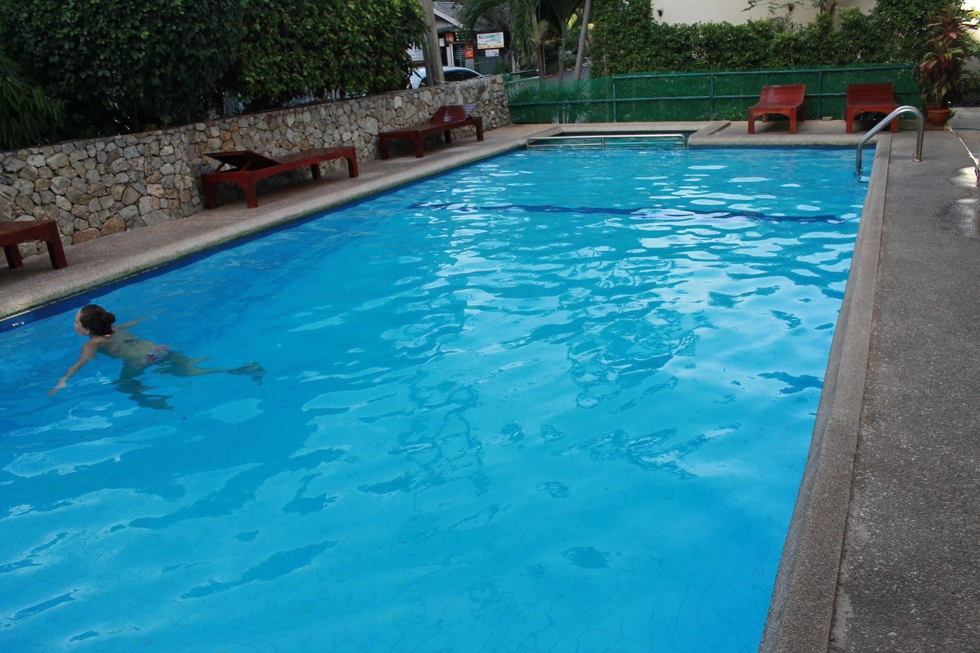 Hotel Hillside