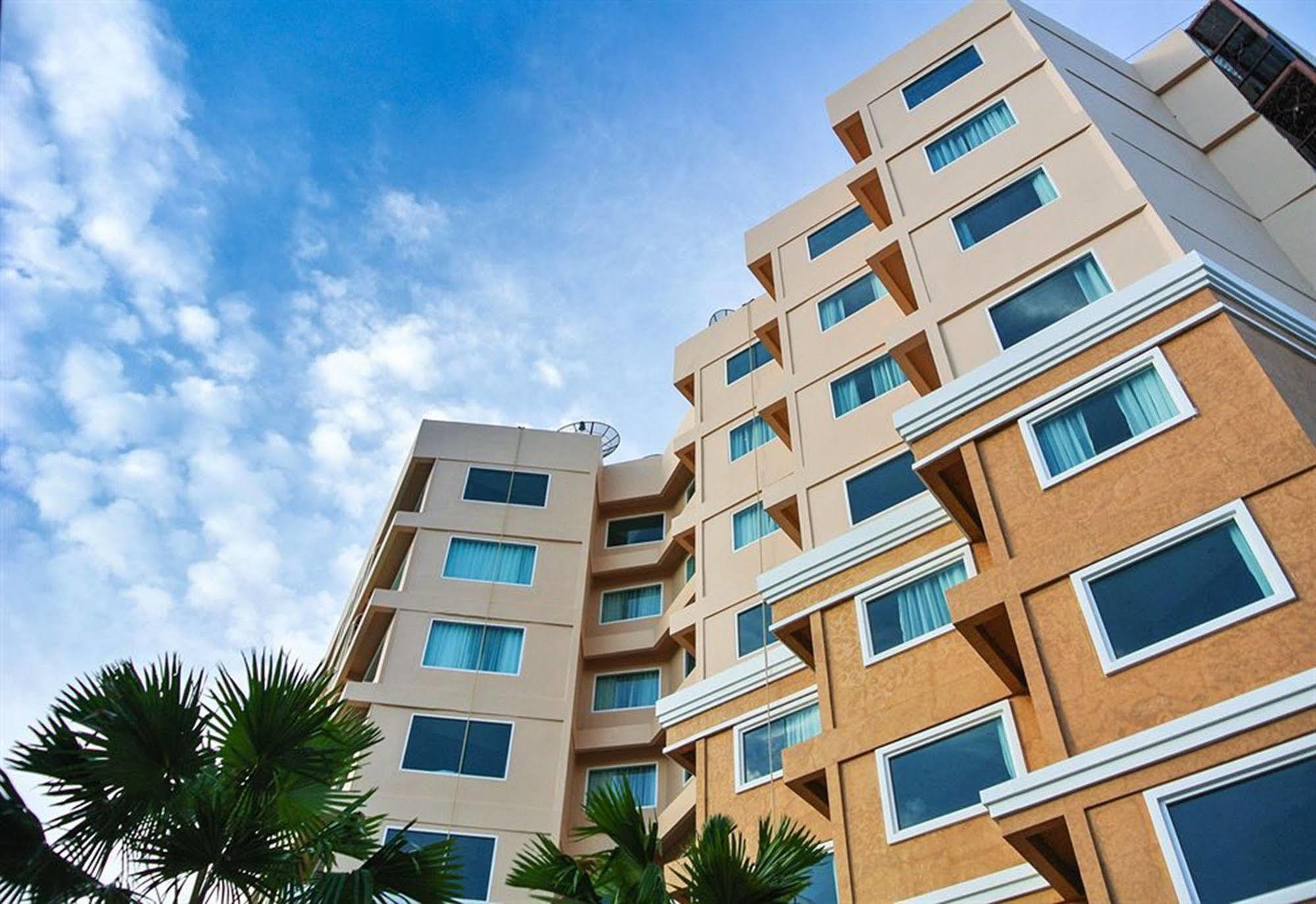 Kudos Parc Hotel Pattaya