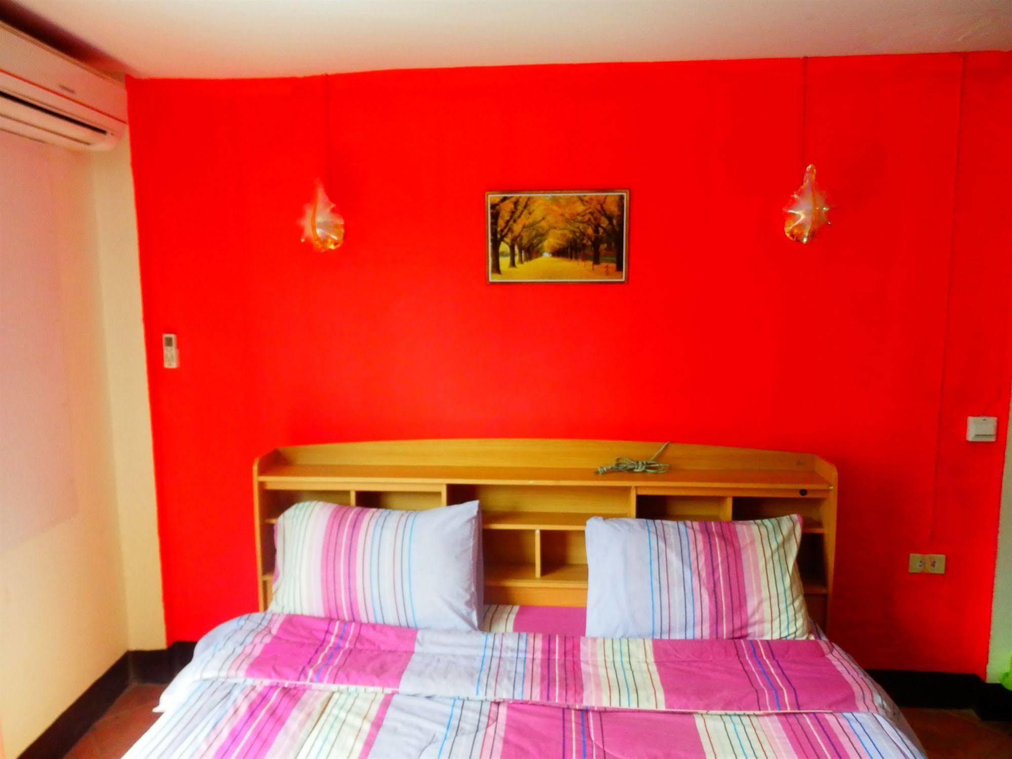 Evelyn Hotel 3*