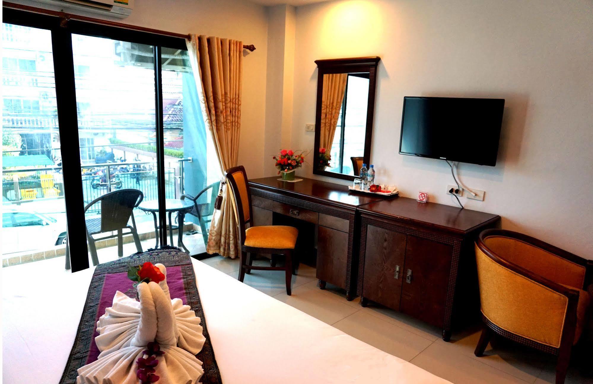 Aya Place Hotel