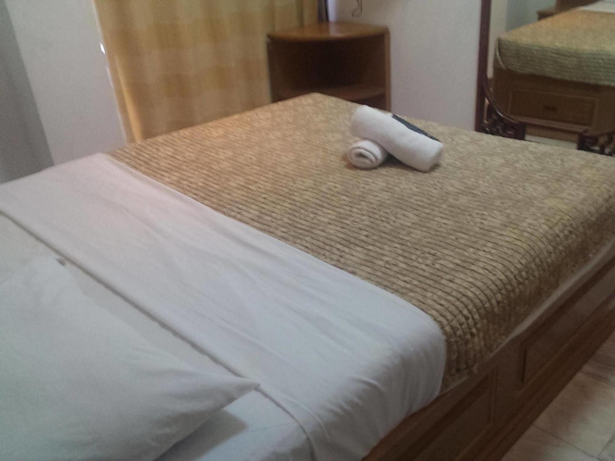 Hotel Max 2*