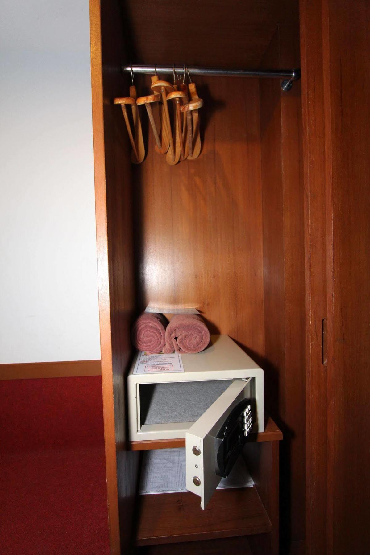 Hotel Sabai Sabana 4*