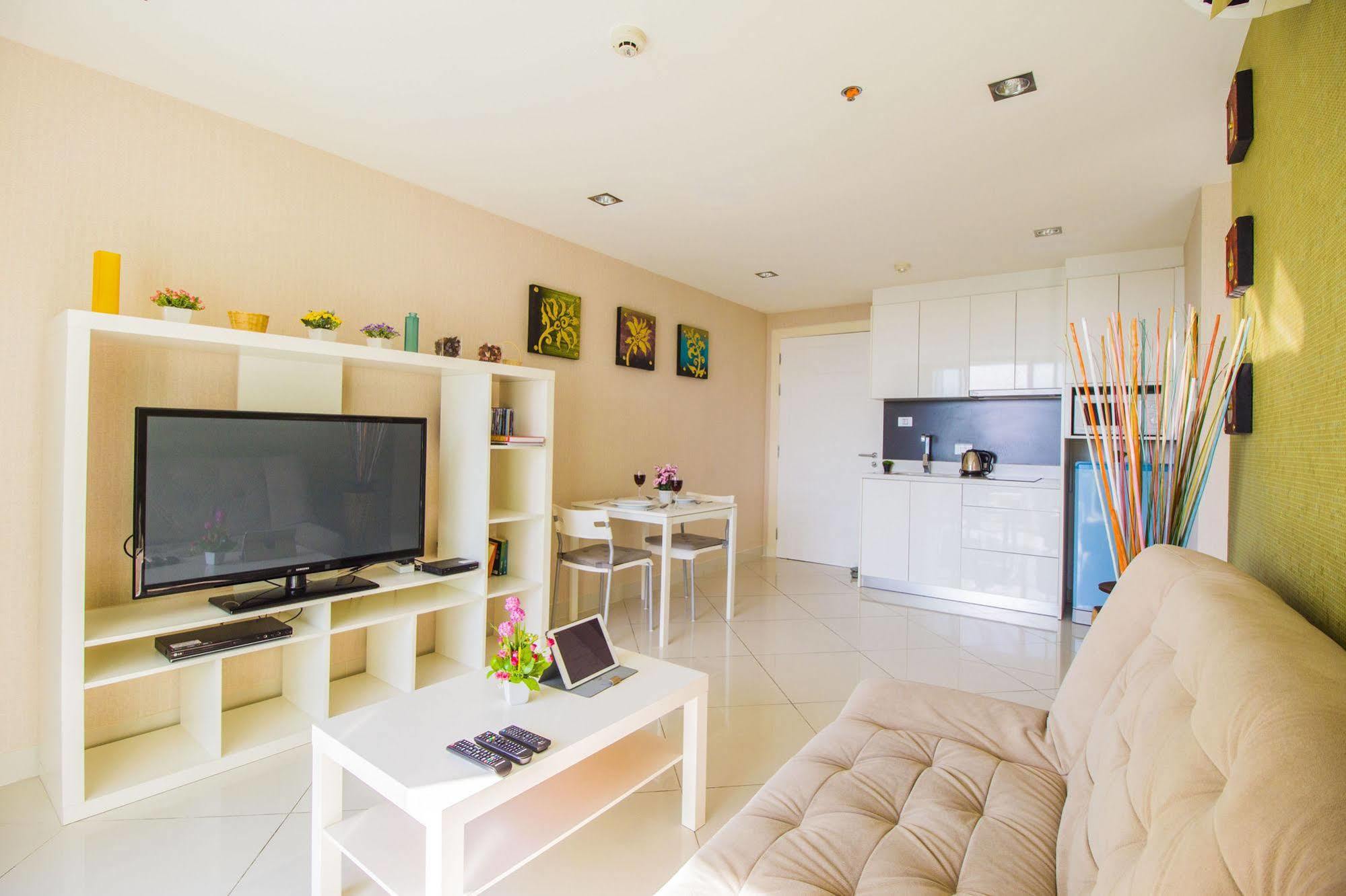 The View Cosy Beach By Sunny Rentals