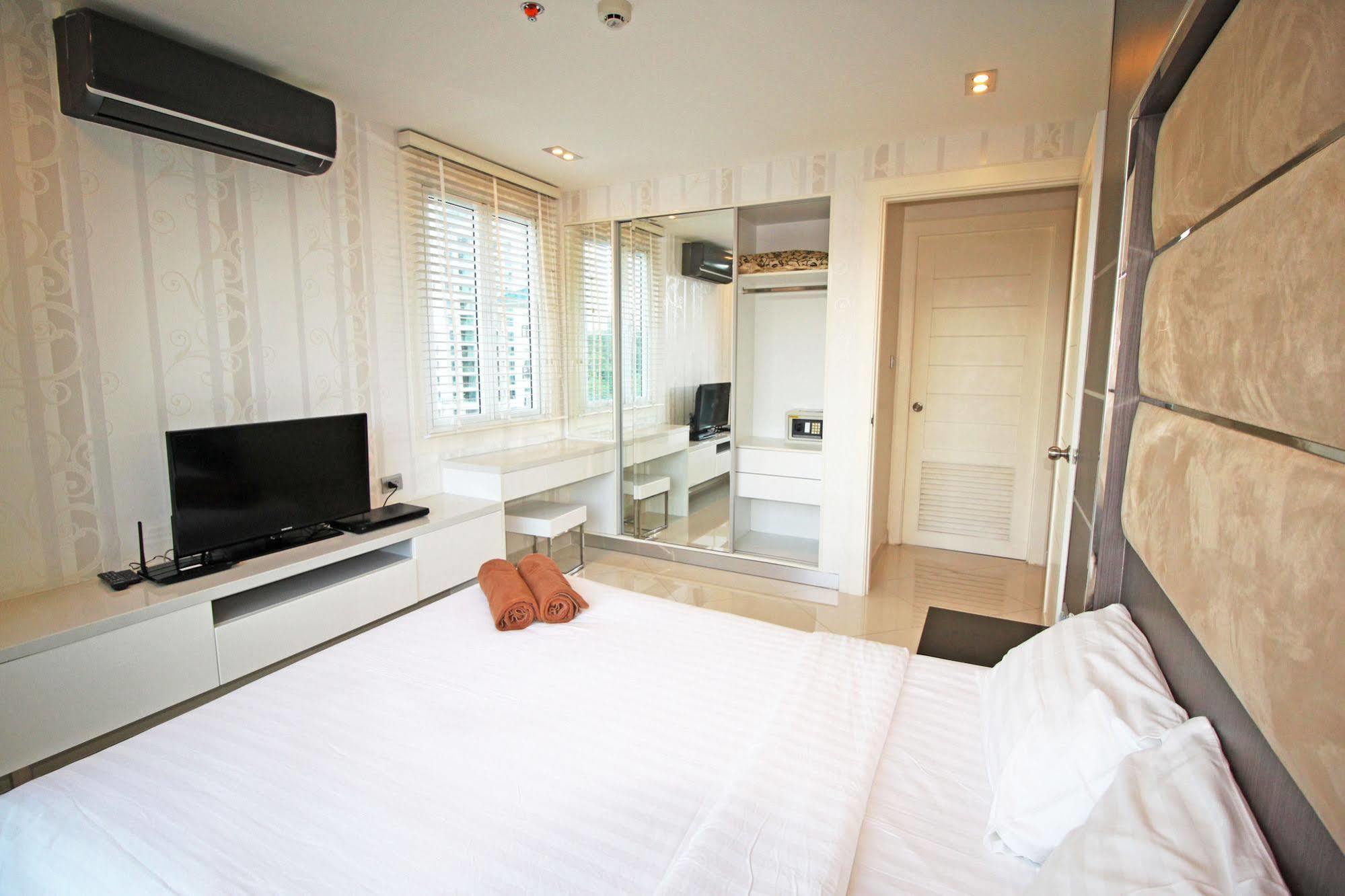 The View Cosy Beach By Sunny Rentals Apartment