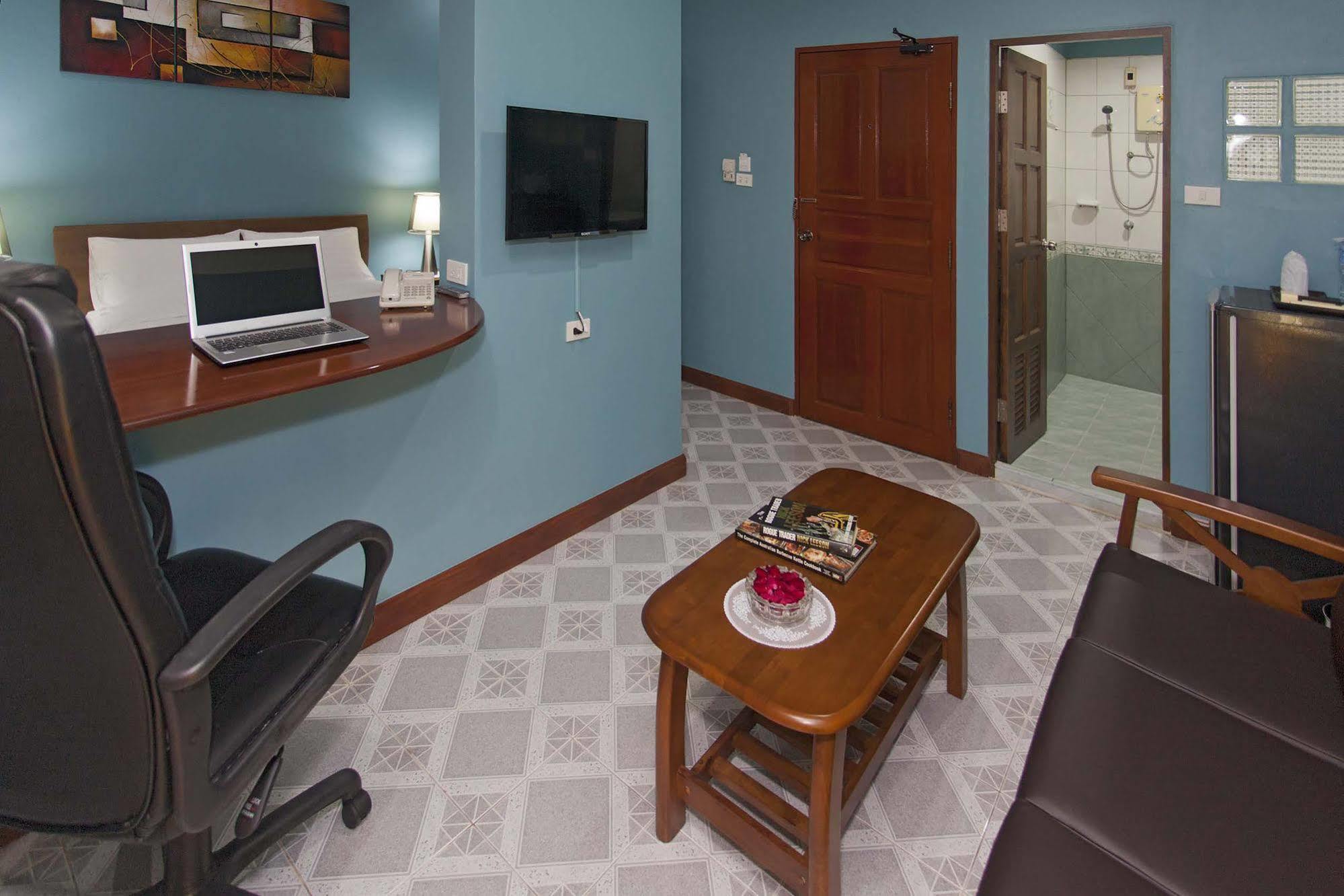 Garden Boutique Inn 3*