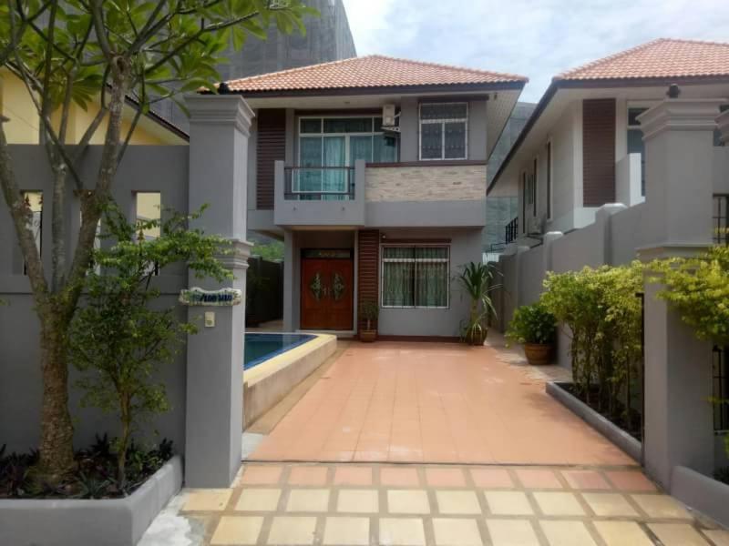Baan Roi Lan * Pattaya