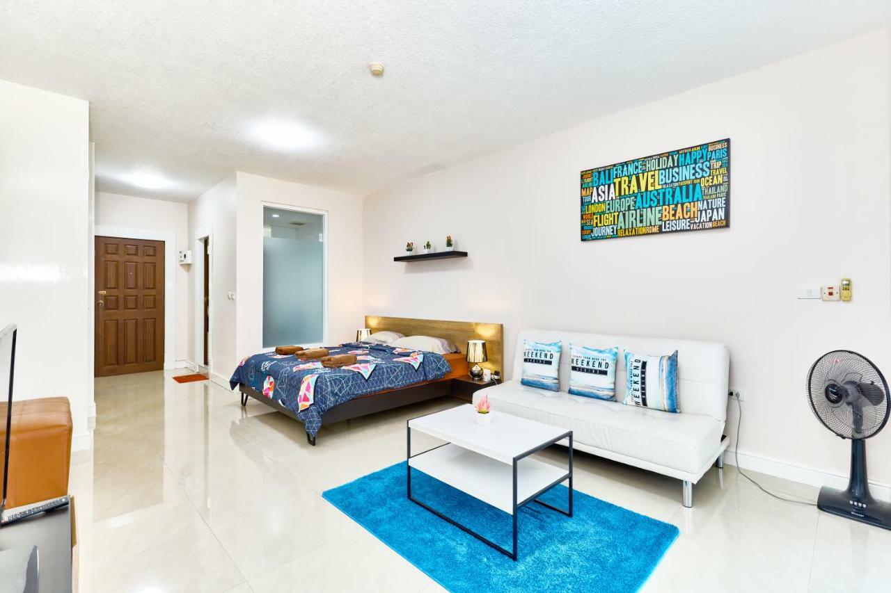 Apartment Markland Beachfront By Fantasea Beach Pattaya