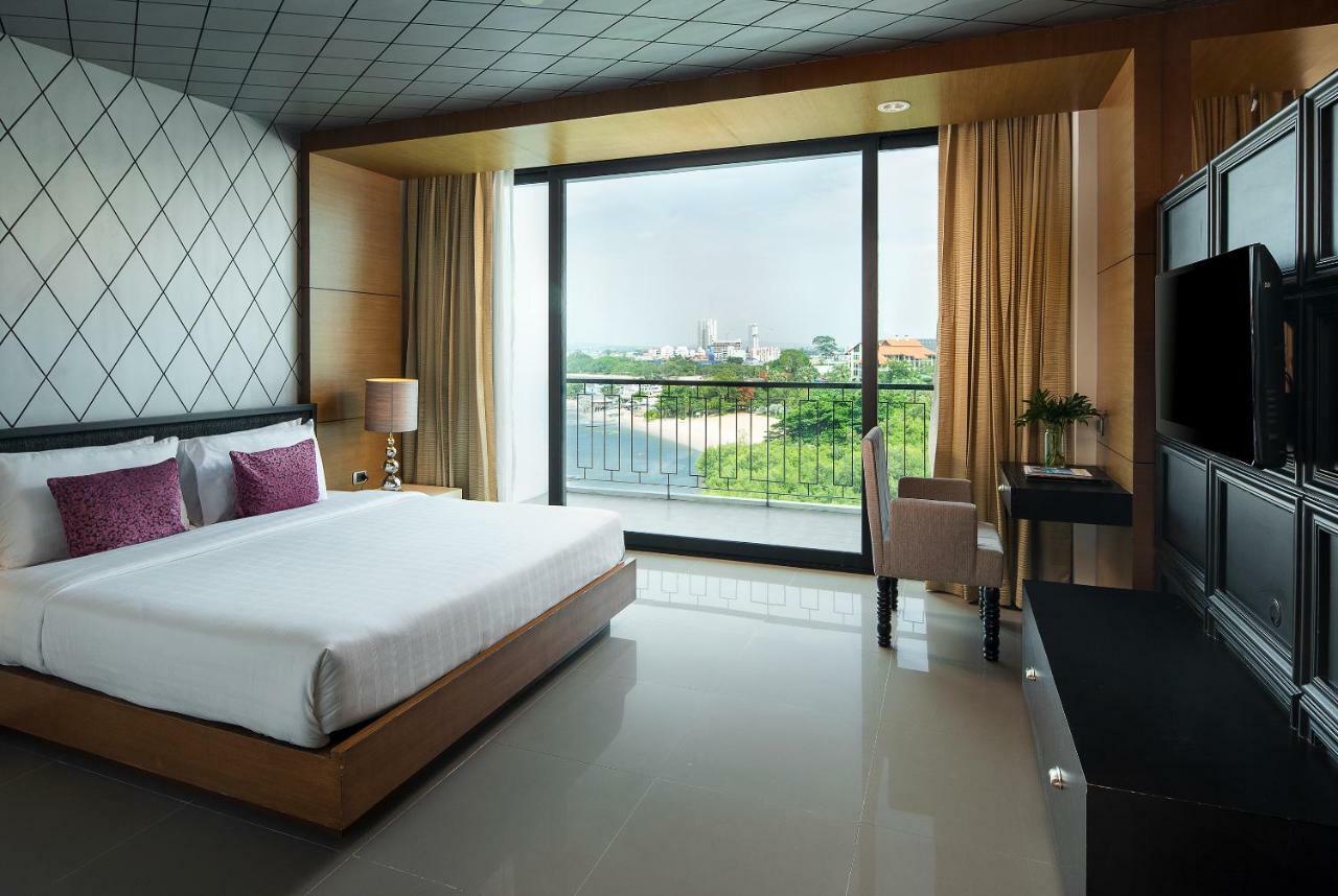 Way Hotel 5*