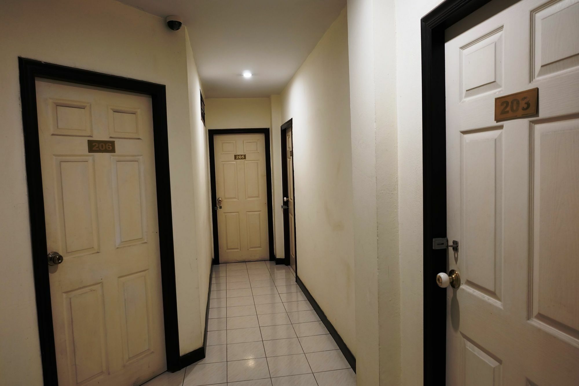 Parinya's Inn
