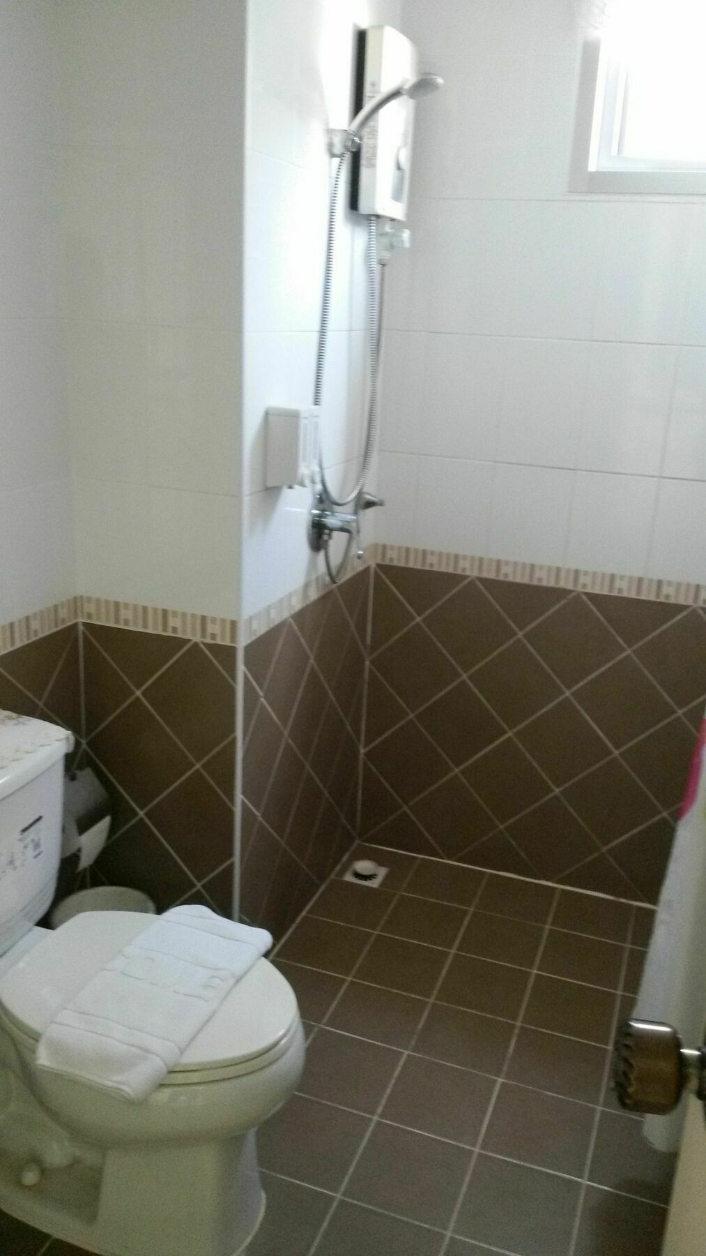 Admire House Pattaya