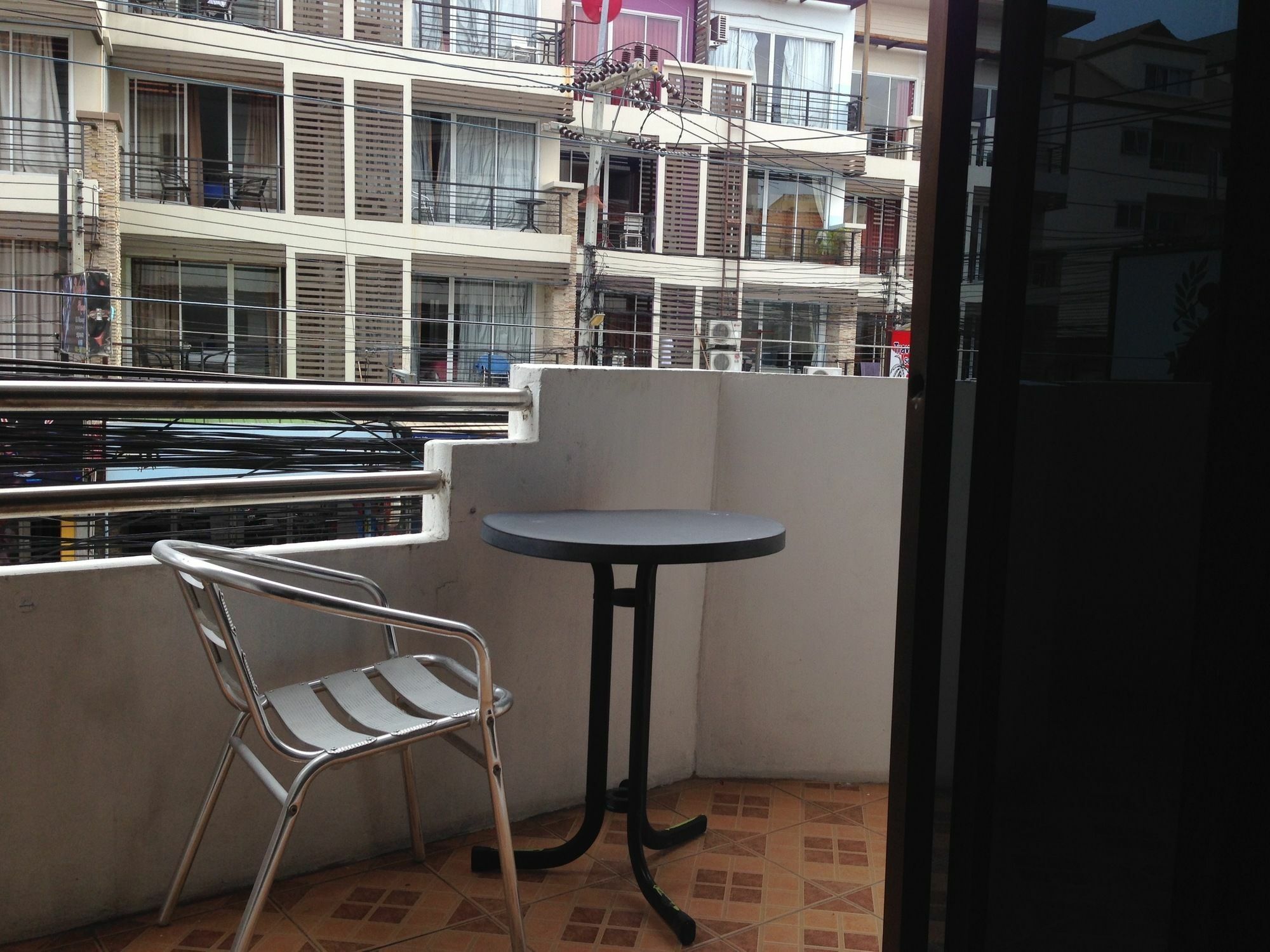Piza 24 Guest house