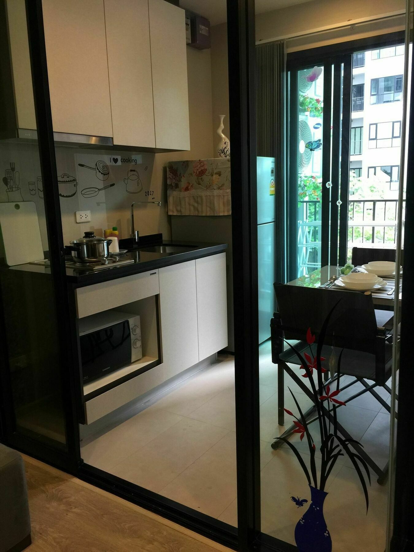 Base By Alex Apartment Pattaya