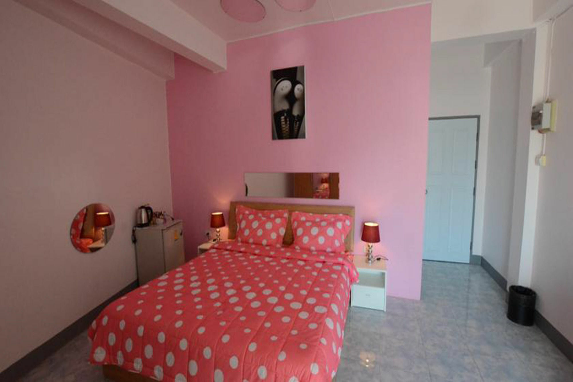 Bua Khao Paradise Rumah tetamu 3*