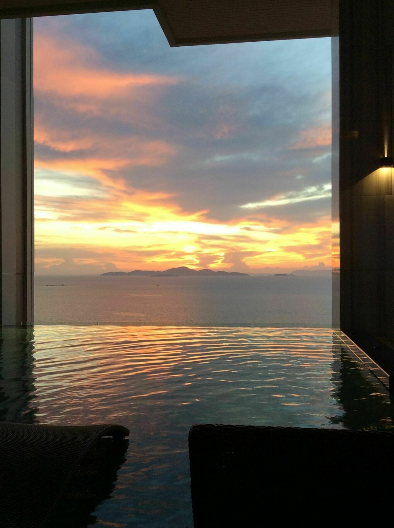 The Riviera Wongamat Hong *