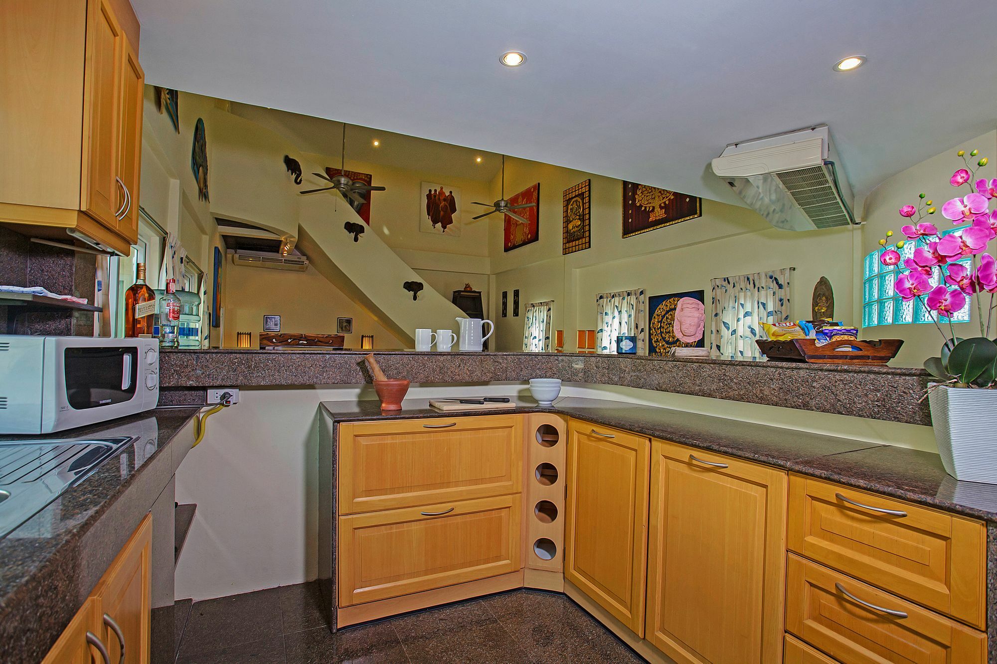 Nai Mueang Far With - 4 Bedroom